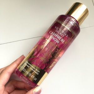 Cashmere Snow fragrance mist by Victorias Secret